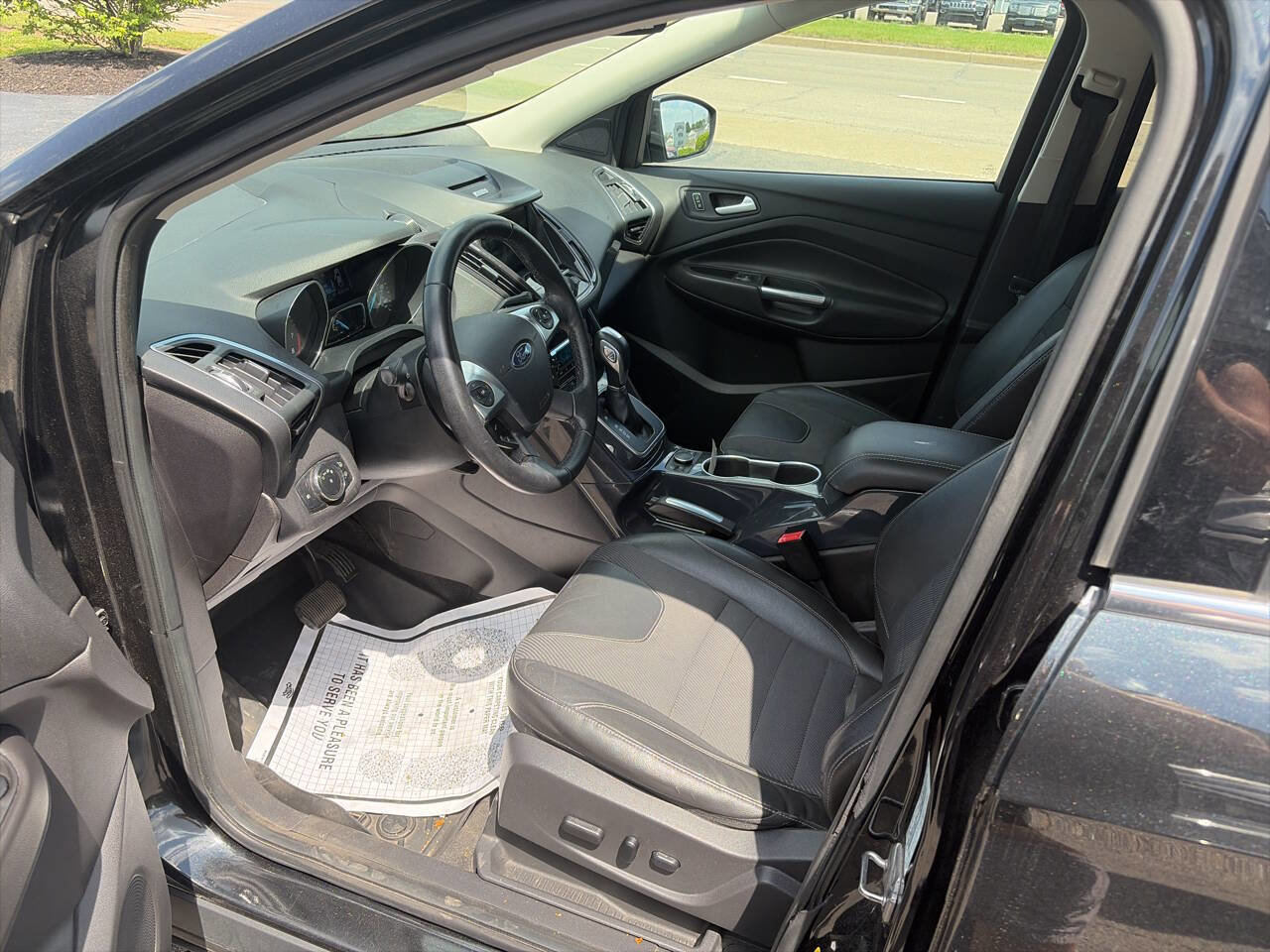Used 2013 Ford Escape Titanium w/ Parking Technology Pkg FWD image 13