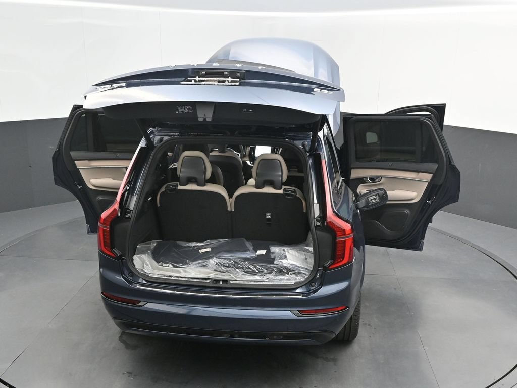 New 2026 Volvo XC90 B6 Ultra w/ Protection Package AWD/4WD image 32