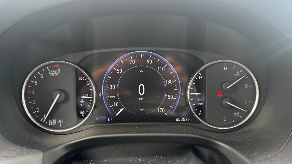 Used 2022 Buick Enclave Avenir w/ Avenir Technology Package AWD/4WD image 27