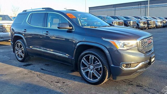Certified 2019 GMC Acadia Denali w/ Technology Package image 2