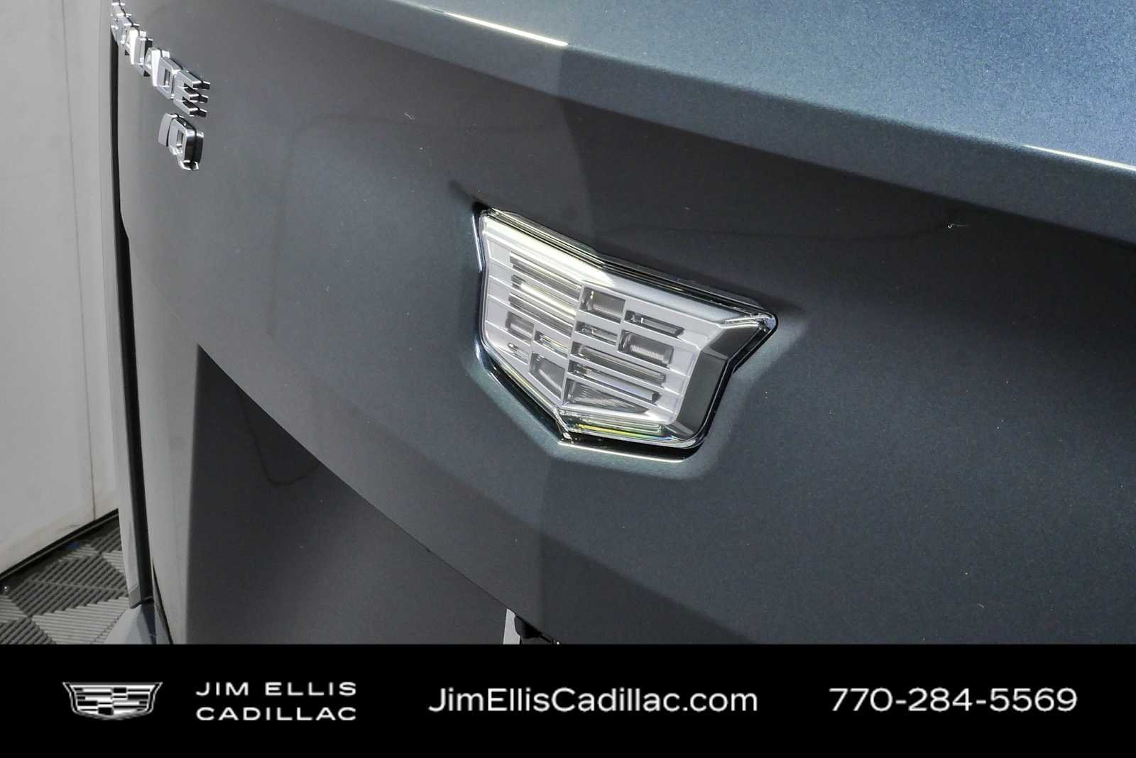 Used 2025 Cadillac Escalade IQ Sport 1 AWD/4WD image 38
