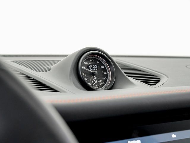Certified 2024 Porsche Macan GTS image 19