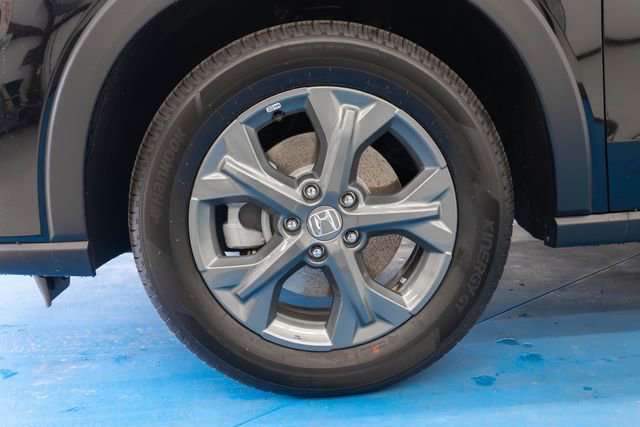 New 2026 Honda HR-V LX image 2