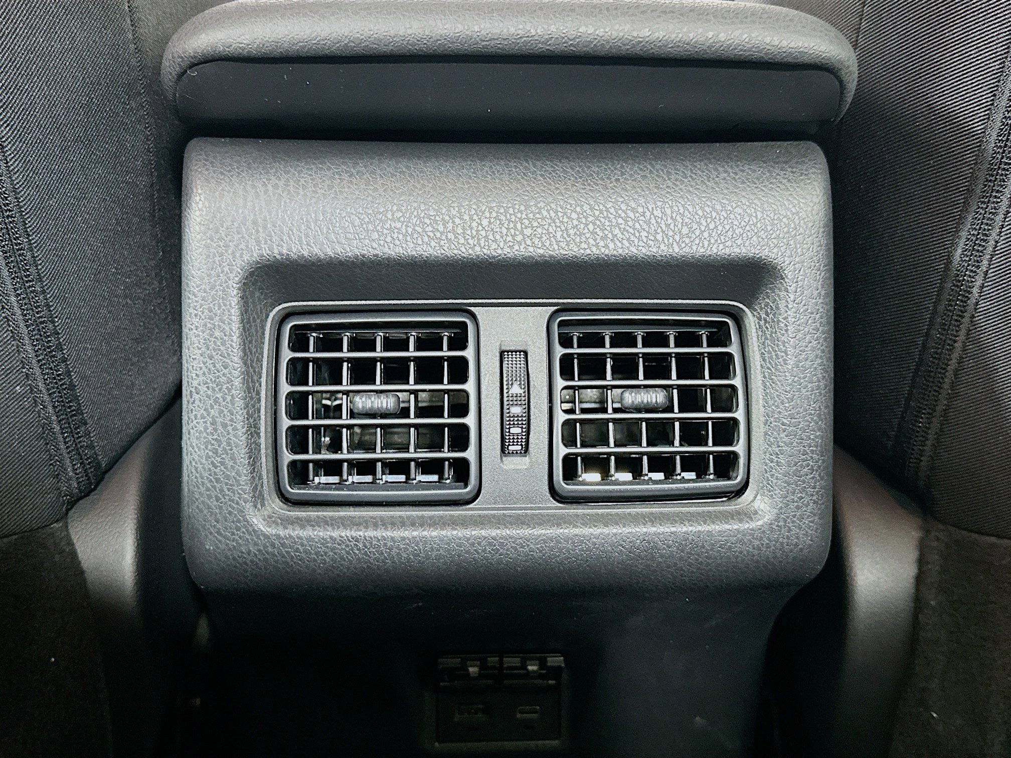 Used 2025 Toyota Camry LE image 26