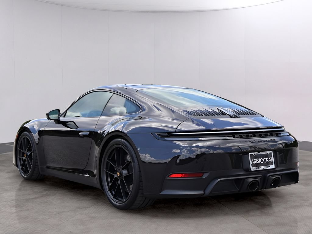 Certified 2025 Porsche 911 Carrera 4 GTS AWD/4WD image 3