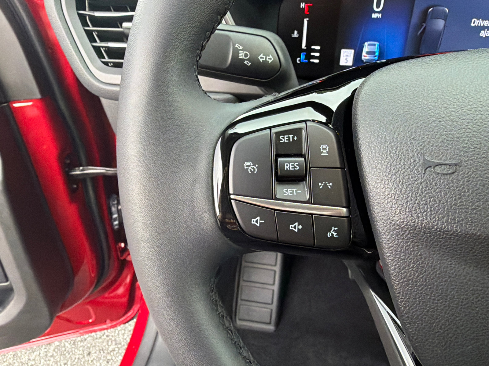 Used 2023 Ford Escape SE FWD image 26