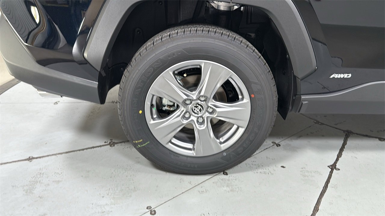 New 2025 Toyota RAV4 LE image 22