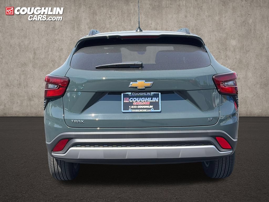 New 2026 Chevrolet Trax LT FWD image 6