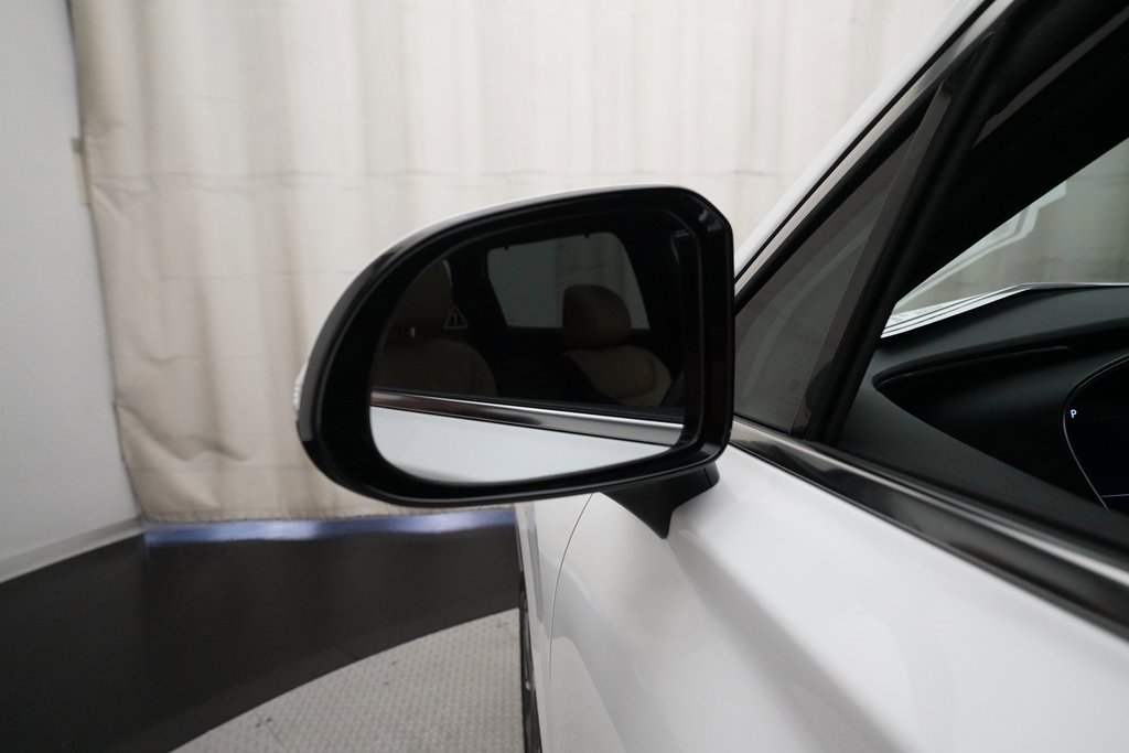 Used 2023 Hyundai Santa Fe Calligraphy image 25