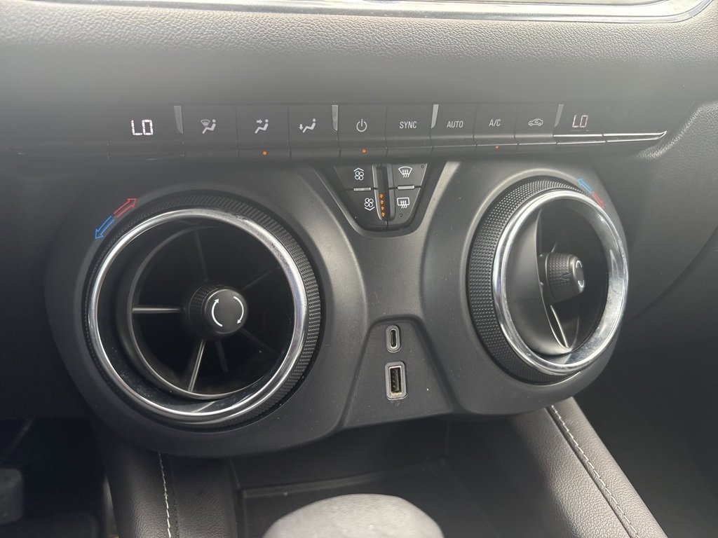 Used 2023 Chevrolet Blazer LT image 23