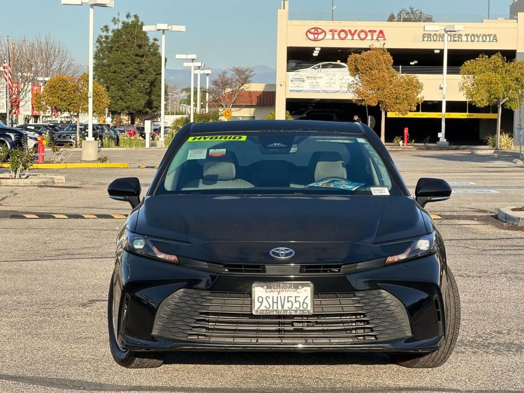 Certified 2025 Toyota Camry LE w/ Convenience Package image 2