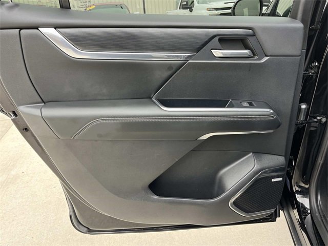 Used 2024 GMC Acadia Elevation image 20