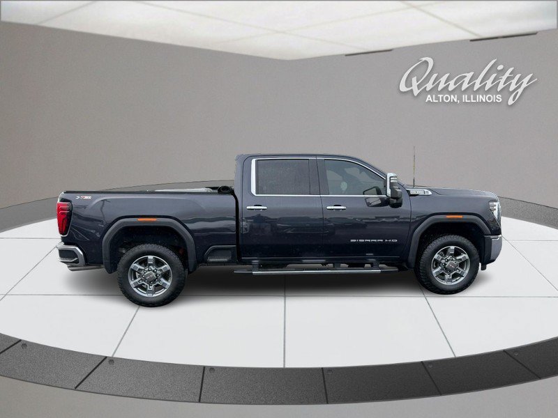 Used 2025 GMC Sierra 2500 SLT AWD/4WD image 3