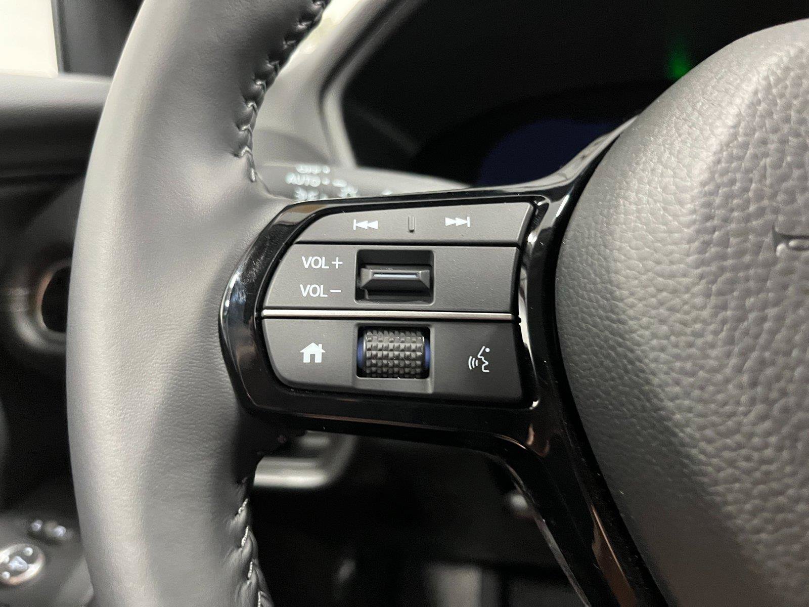 New 2027 Honda HR-V EX-L image 17