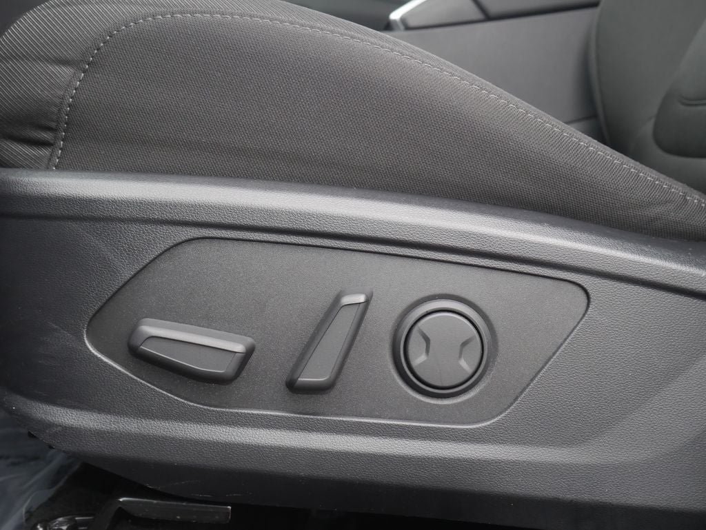 Used 2025 Hyundai Tucson SEL FWD image 32