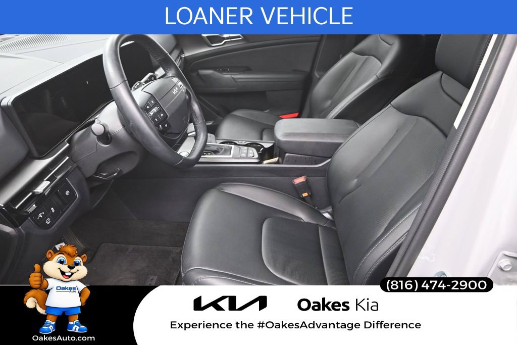 Certified 2026 Kia Sportage EX FWD image 13