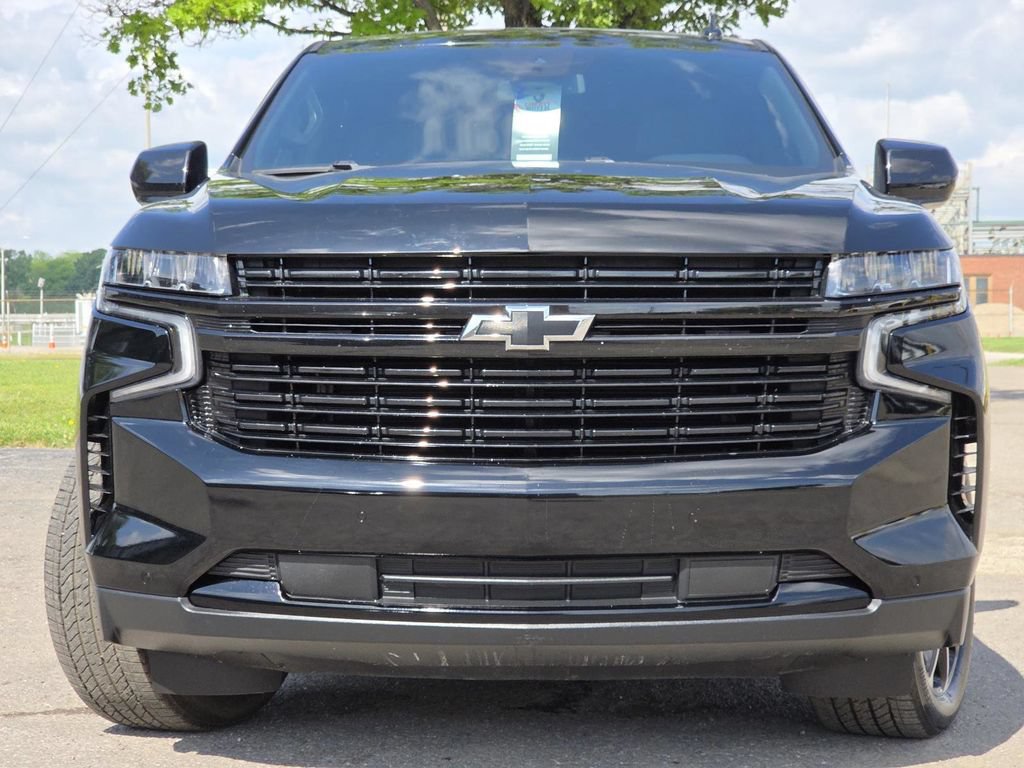 Used 2023 Chevrolet Suburban RST AWD/4WD image 12