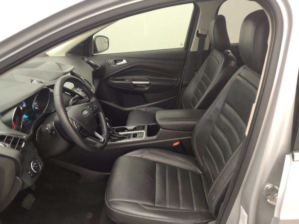 Used 2019 Ford Escape Titanium FWD image 17