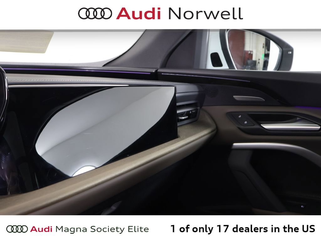 Certified 2025 Audi Q5 Premium Plus w/ Premium Plus AWD/4WD image 8