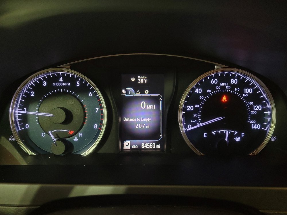 Used 2017 Toyota Camry LE image 23