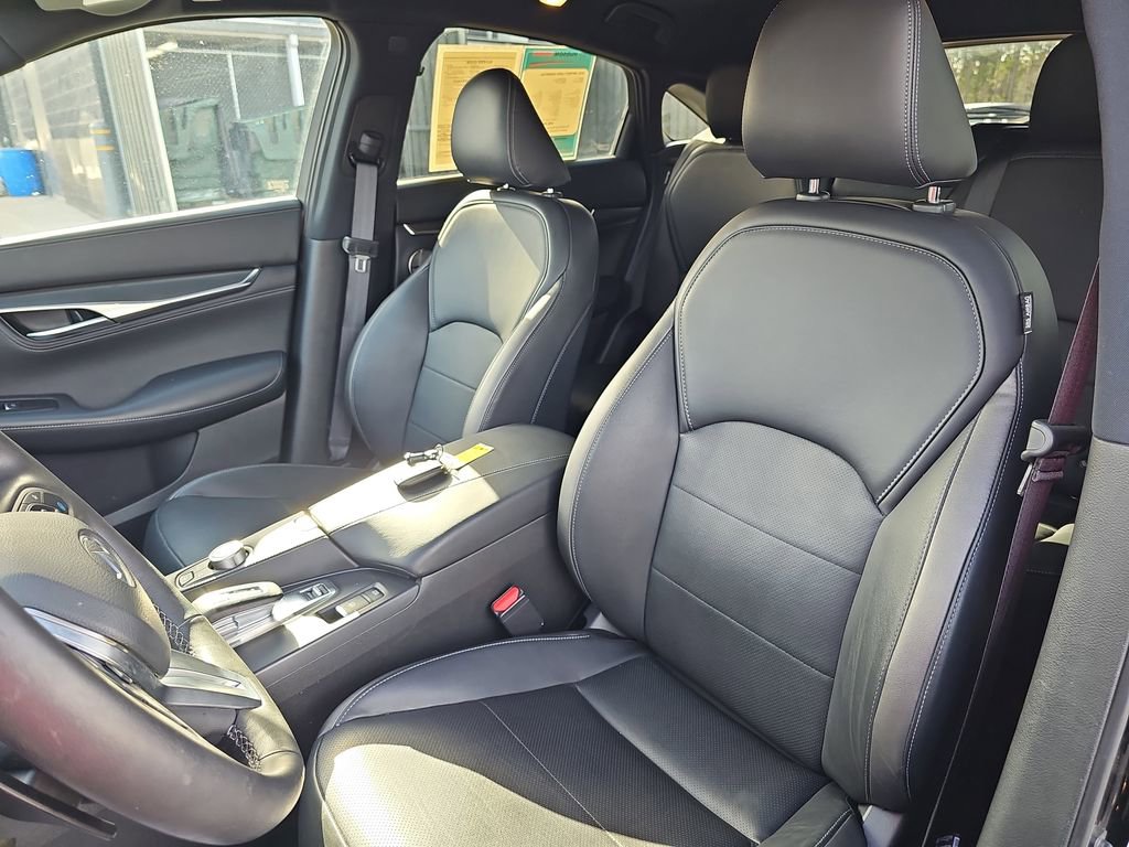 Used 2025 INFINITI QX55 Essential image 19