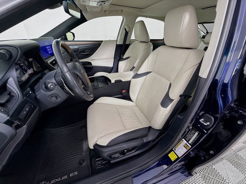 Certified 2024 Lexus ES 300h Ultra Luxury w/ Accessory Package (Z2) FWD image 22