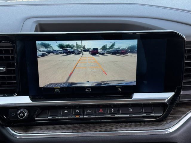 Used 2024 Chevrolet Silverado 1500 RST AWD/4WD image 18