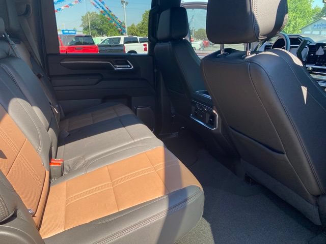 Used 2024 Chevrolet Silverado 2500 High Country AWD/4WD image 42