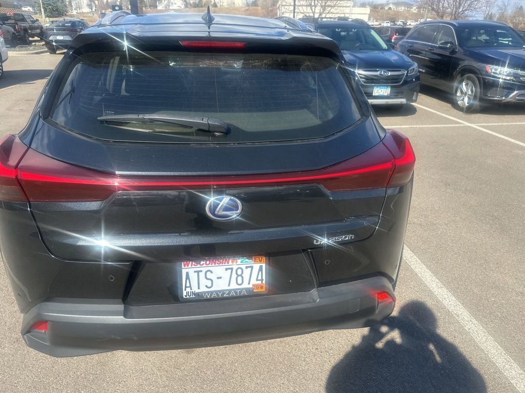 Used 2021 Lexus UX 250h w/ Premium Package image 10