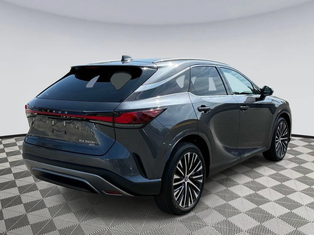 Used 2024 Lexus RX 350 w/ Convenience Package AWD/4WD image 2