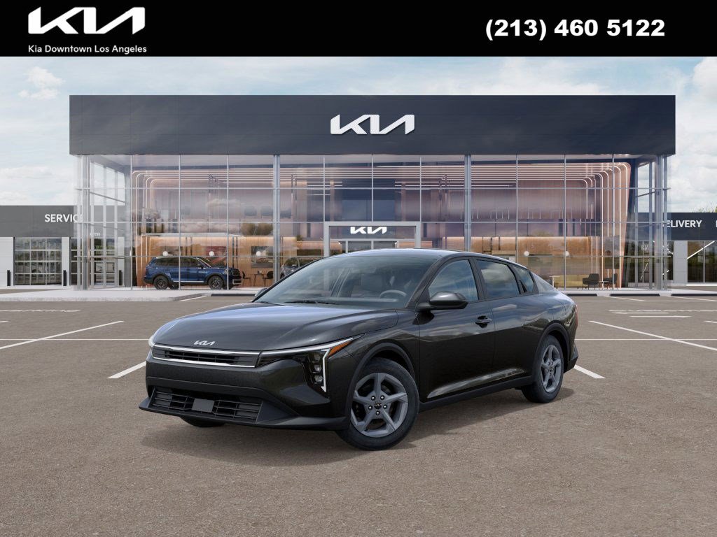 New 2025 Kia K4 LXS