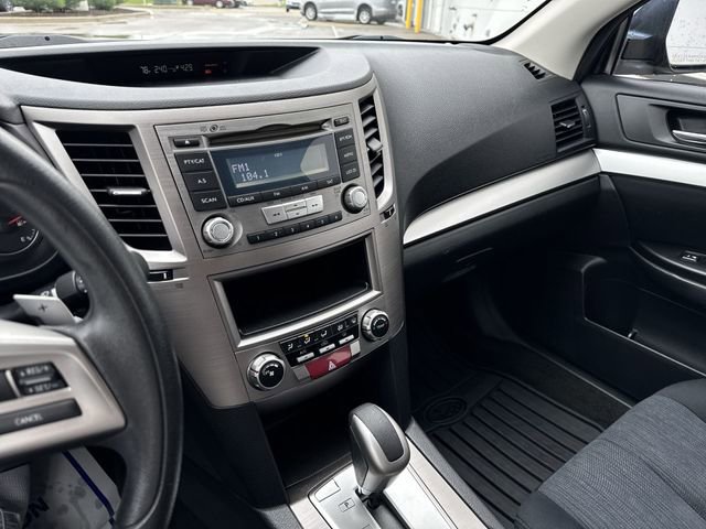 Used 2014 Subaru Outback 2.5i AWD/4WD image 20