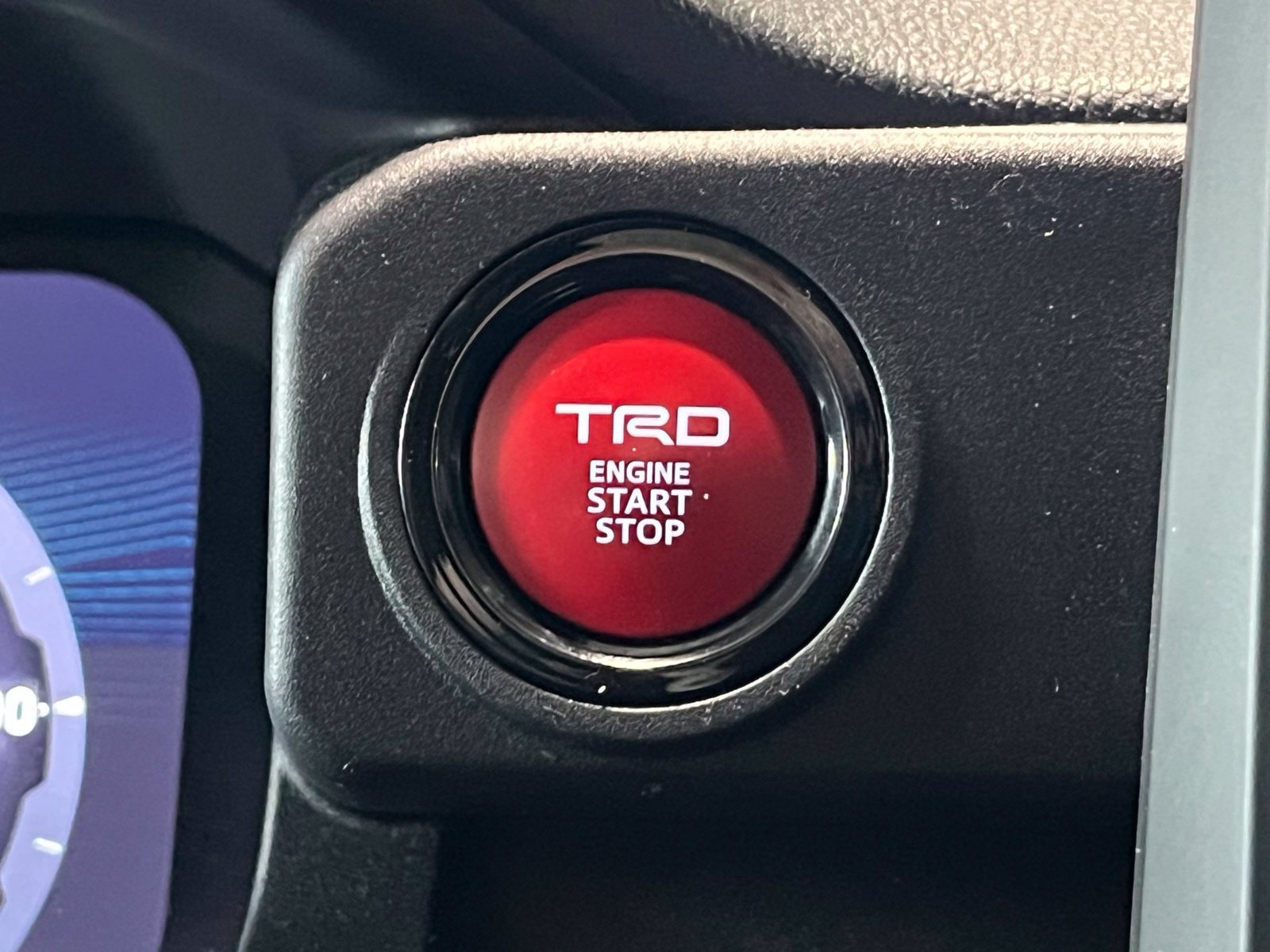 Used 2025 Toyota 4Runner TRD Off-Road AWD/4WD image 31