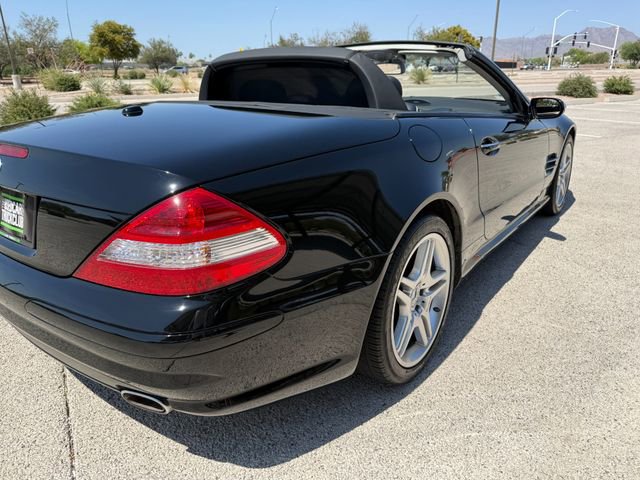 Used 2007 Mercedes-Benz SL 550 image 29