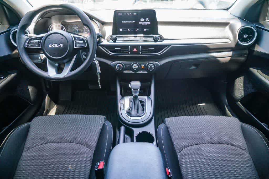 Certified 2023 Kia Forte LXS FWD image 11