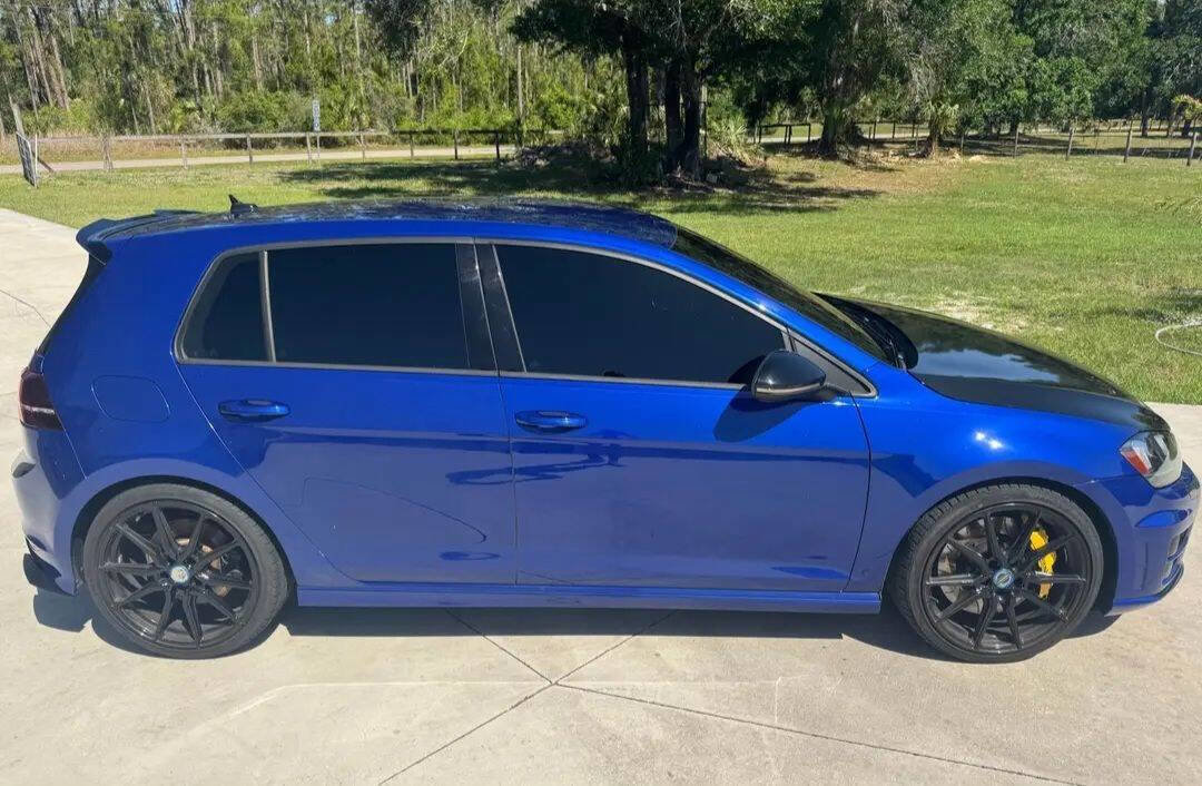Used 2017 Volkswagen Golf R 4-Door image 4