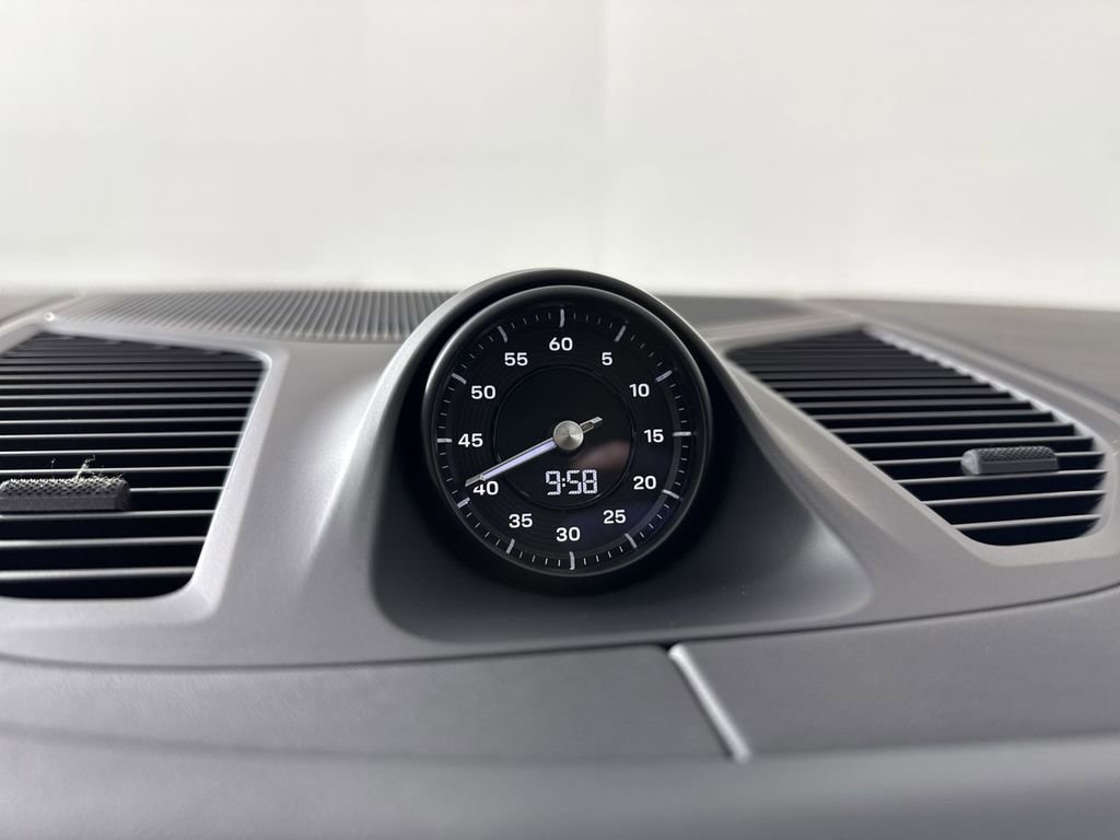 New 2026 Porsche Cayenne S image 29