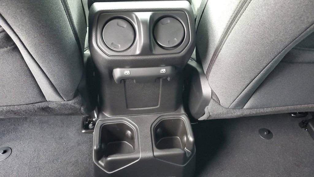 New 2026 Jeep Gladiator Sport image 12