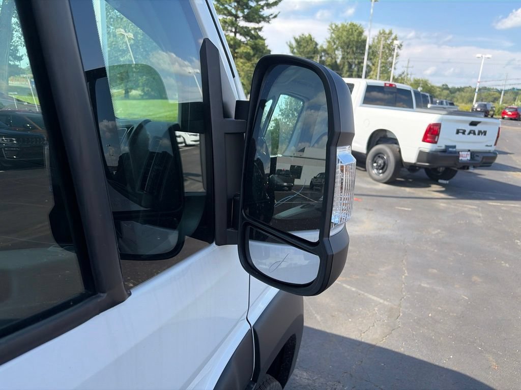 New 2026 RAM ProMaster 2500 w/ Convenience Group FWD image 17