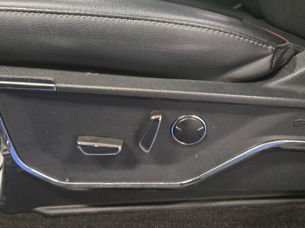 Used 2023 Ford F150 Lariat w/ Equipment Group 502A High image 10