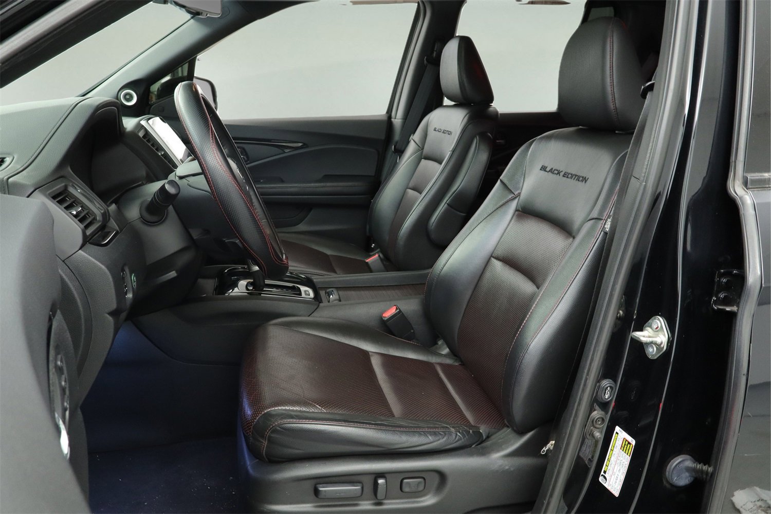 Used 2017 Honda Ridgeline Black Edition image 10