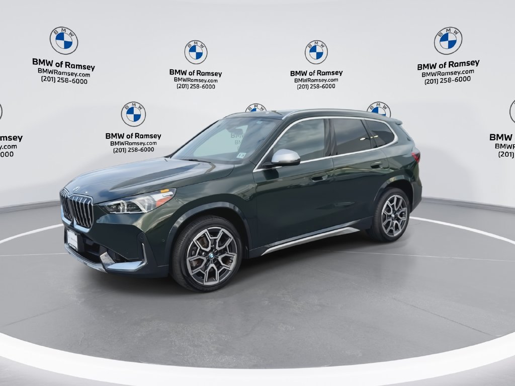 Used 2023 BMW X1 xDrive28i w/ Convenience Package AWD/4WD image 4