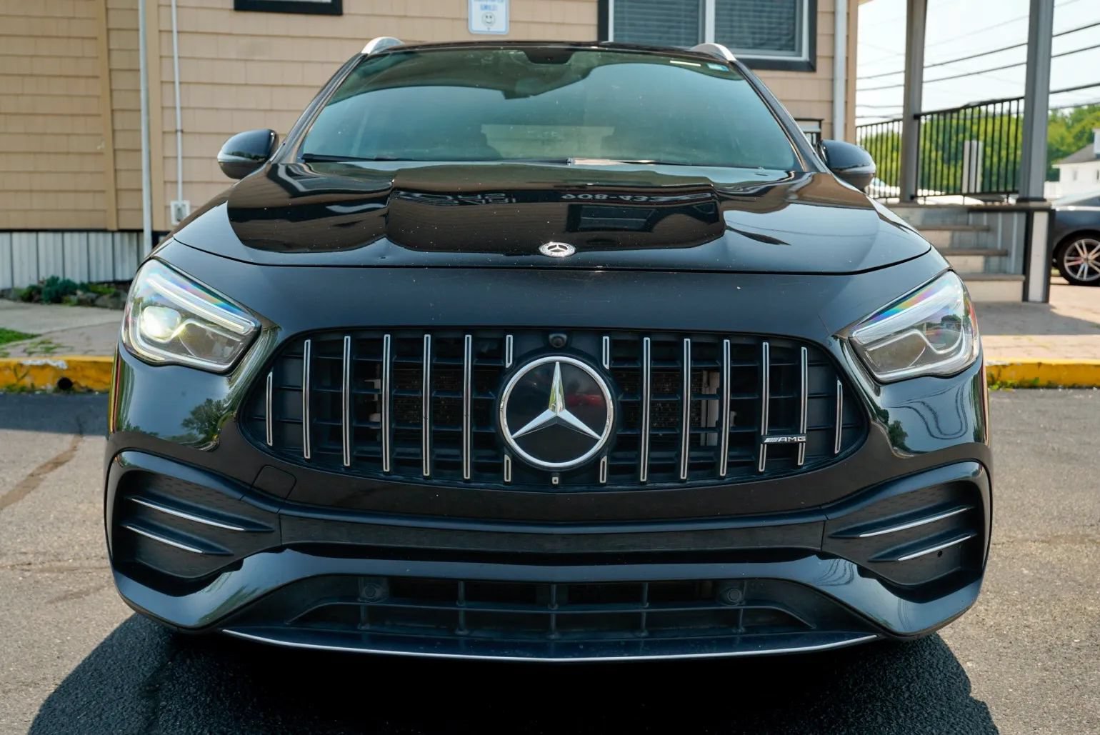 Used 2021 Mercedes-Benz GLA 35 AMG 4MATIC image 2