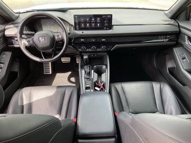 Used 2023 Honda Accord Sport image 45