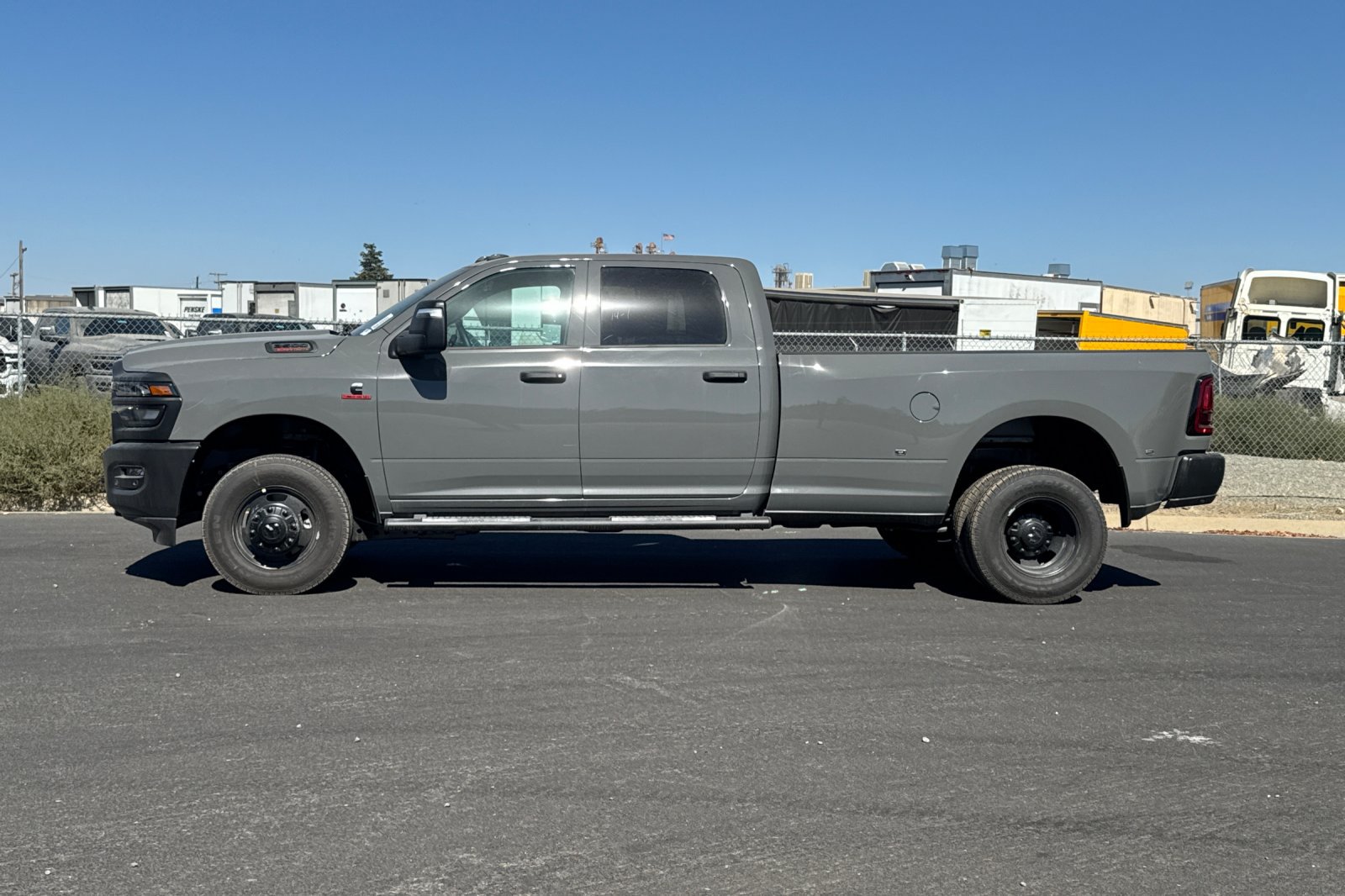 New 2027 RAM 3500 Tradesman AWD/4WD image 6