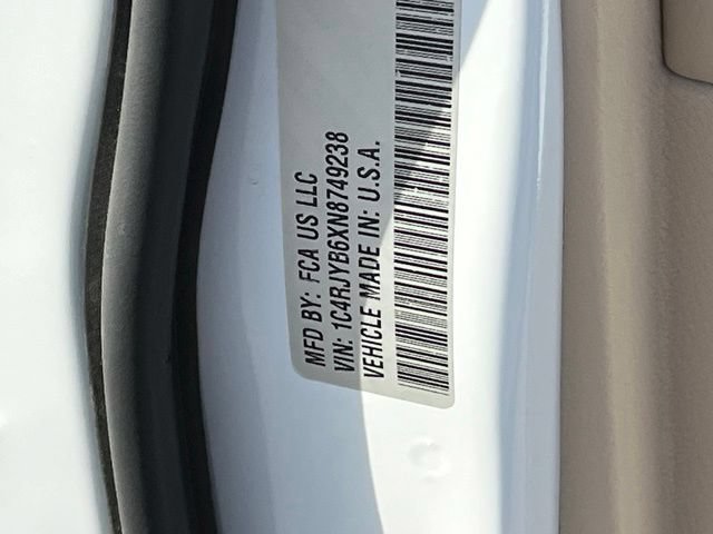 Used 2022 Jeep Grand Cherokee Limited 4xe w/ Luxury Tech Group II AWD/4WD image 35