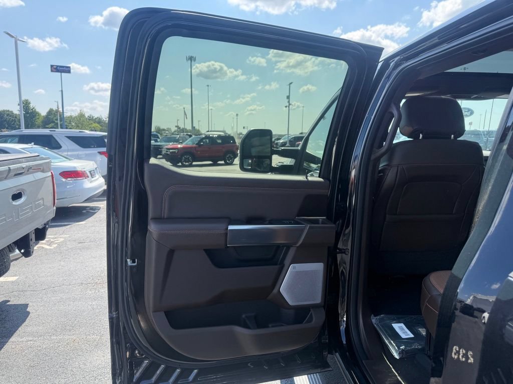 New 2026 Ford F250 King Ranch w/ Chrome Package AWD/4WD image 41