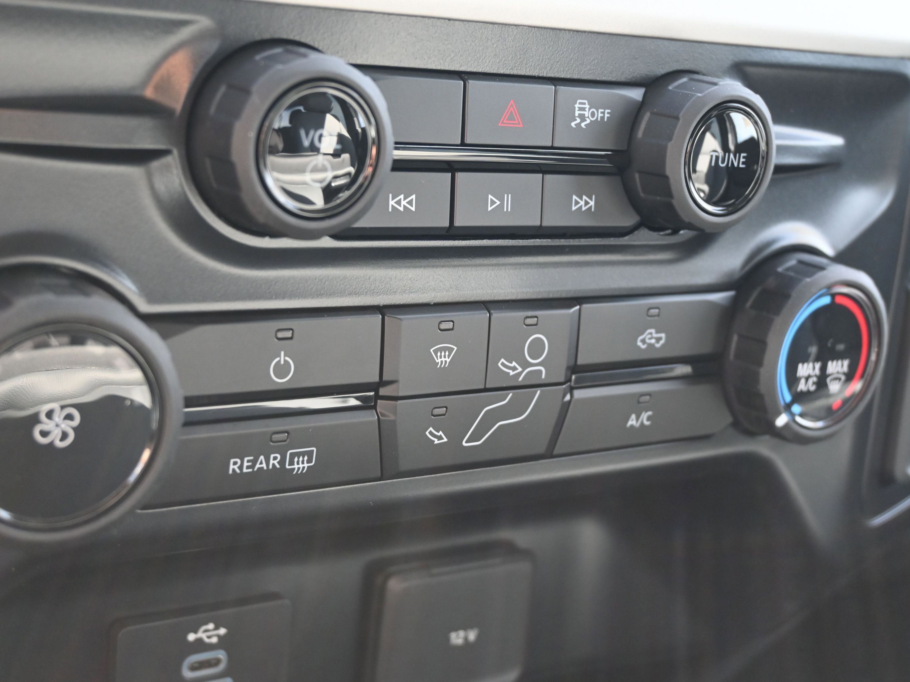 New 2026 Ford F550 4x4 Supercab Super Duty image 27