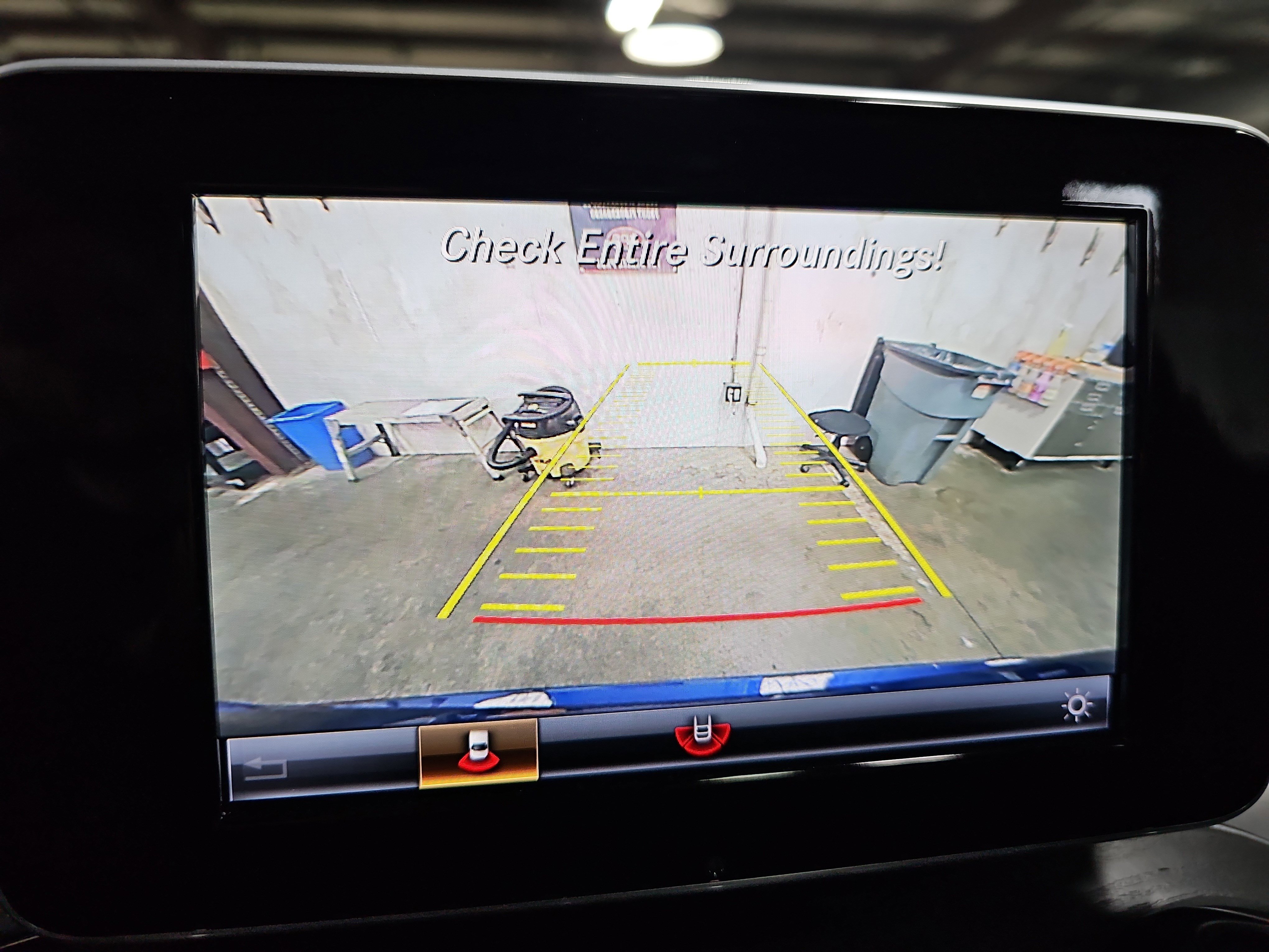 Used 2018 Mercedes-Benz GLC 300 4MATIC image 24