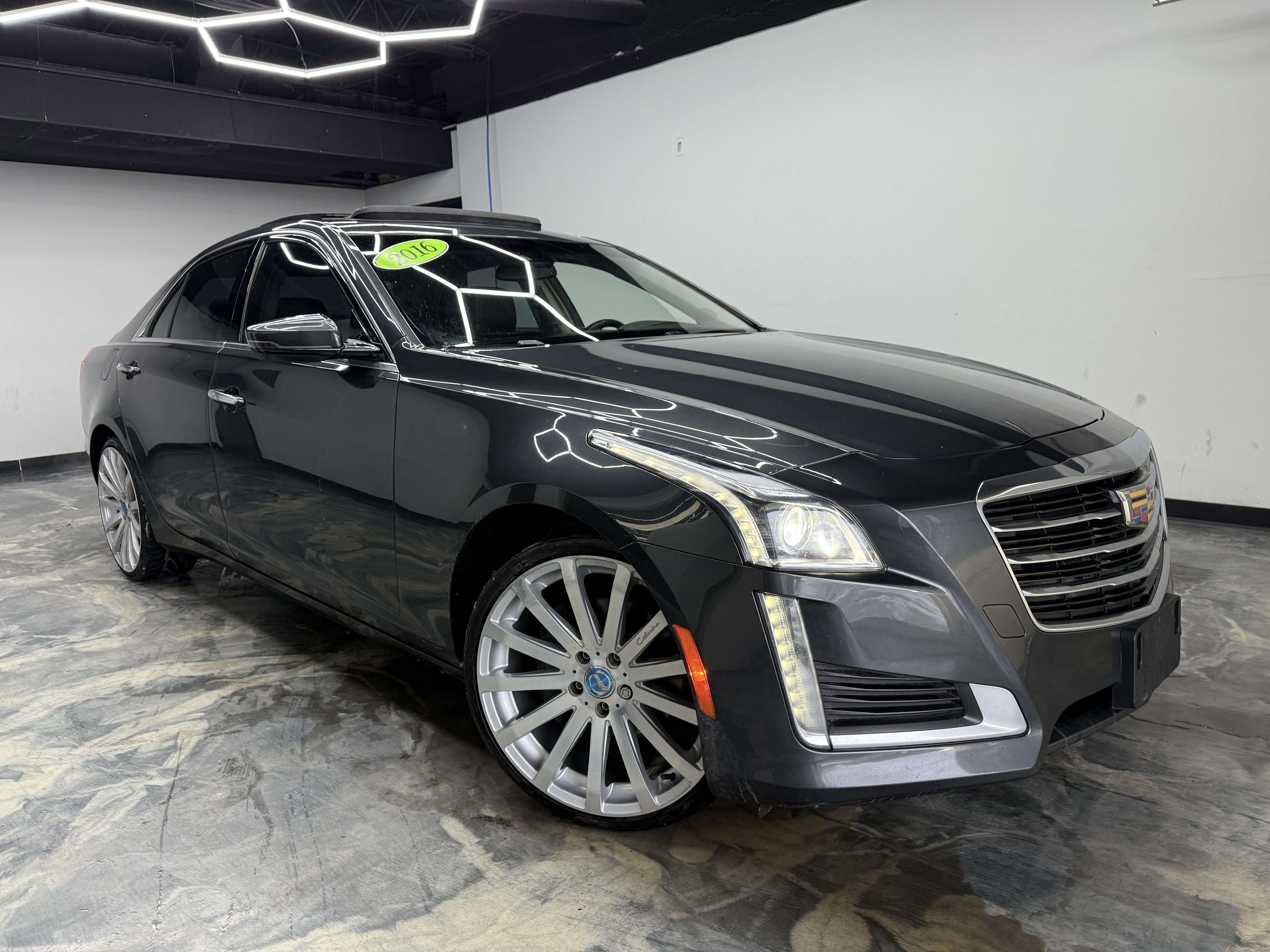 Used 2016 Cadillac CTS Luxury image 5